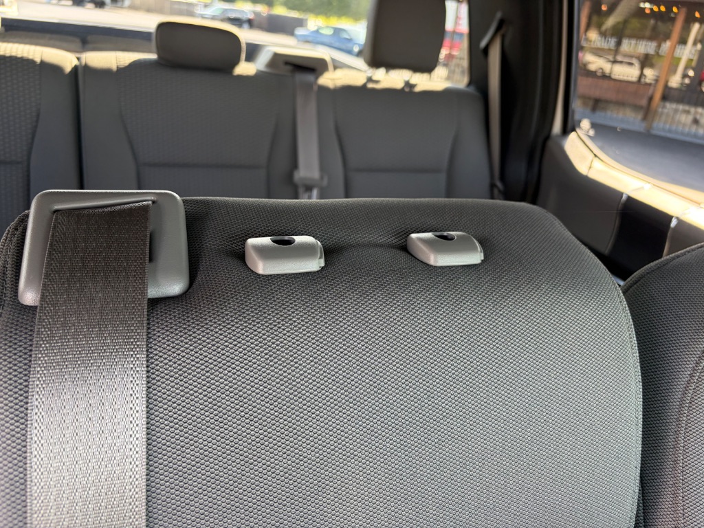 2017 Ford F-150 - $22,900