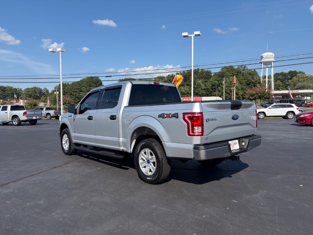 2017 Ford F-150 - $22,900