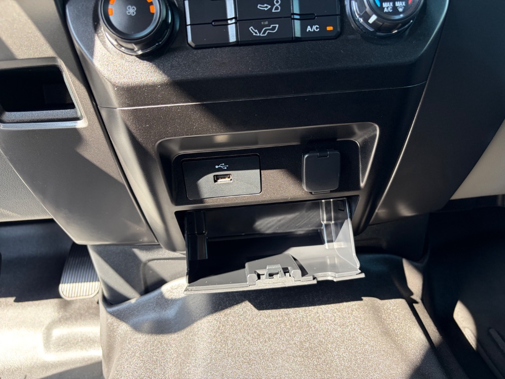2017 Ford F-150 - $22,900