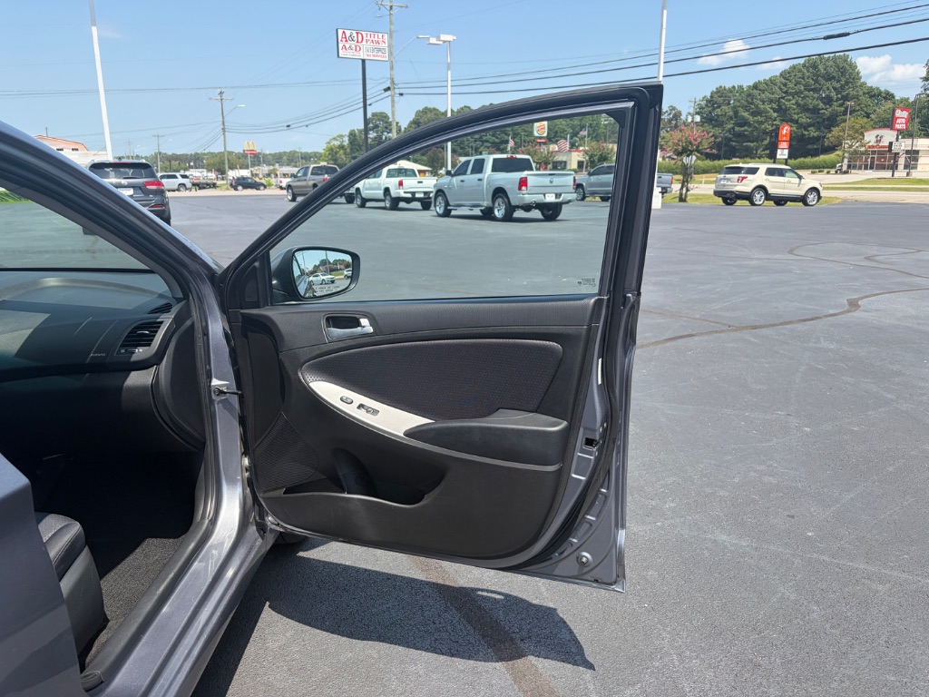 2017 Hyundai Accent - $10,250