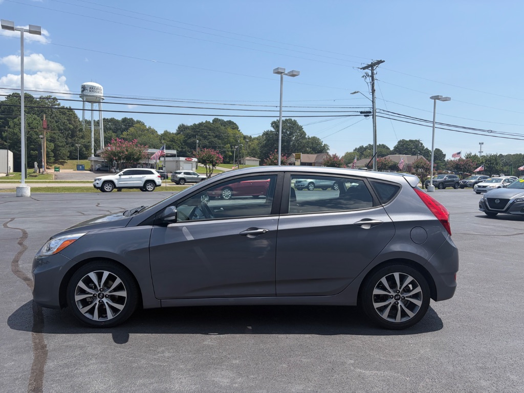 2017 Hyundai Accent - $10,250