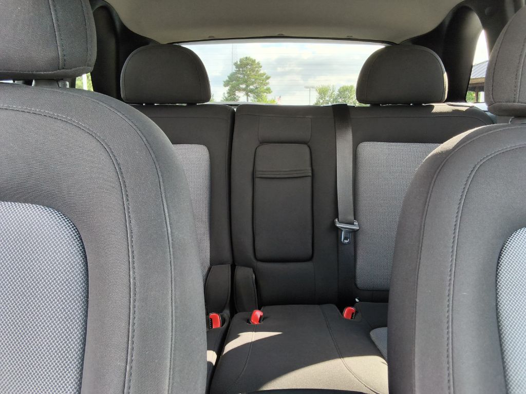 2012 Chevrolet Captiva - $10,900