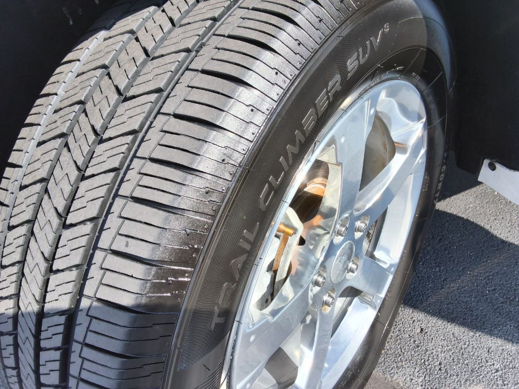 2012 Chevrolet Captiva - $10,900