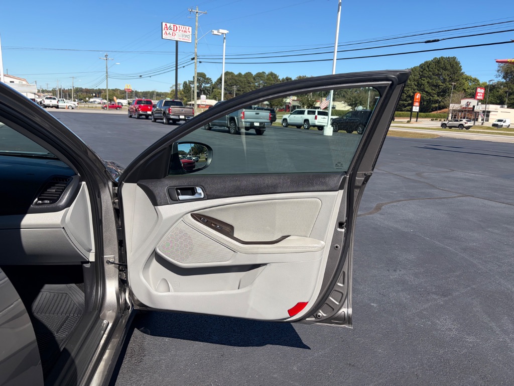 2015 Kia Optima - $6,000