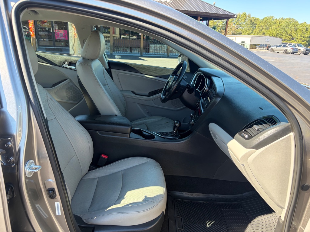 2015 Kia Optima - $6,000