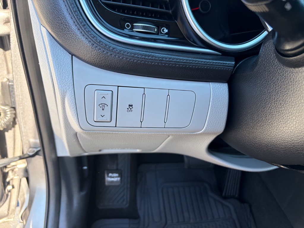 2015 Kia Optima - $6,000