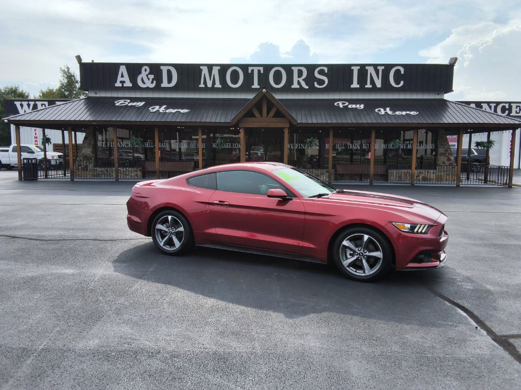 2016 Ford Mustang - $17,900