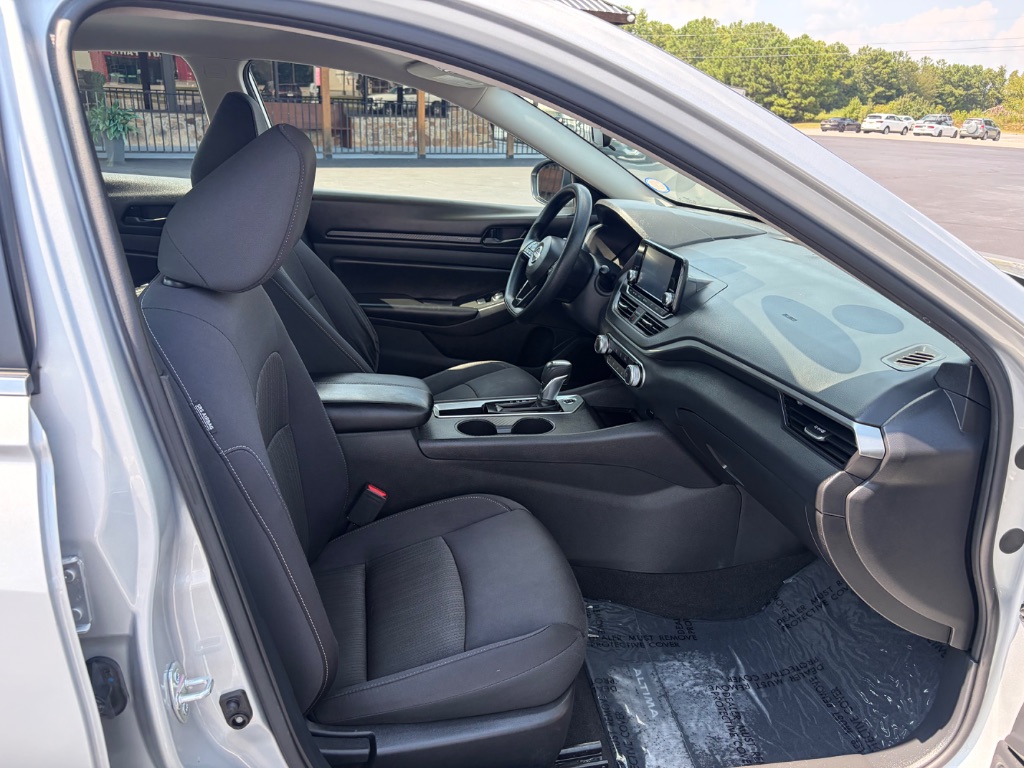 2024 Nissan Altima - $16,900