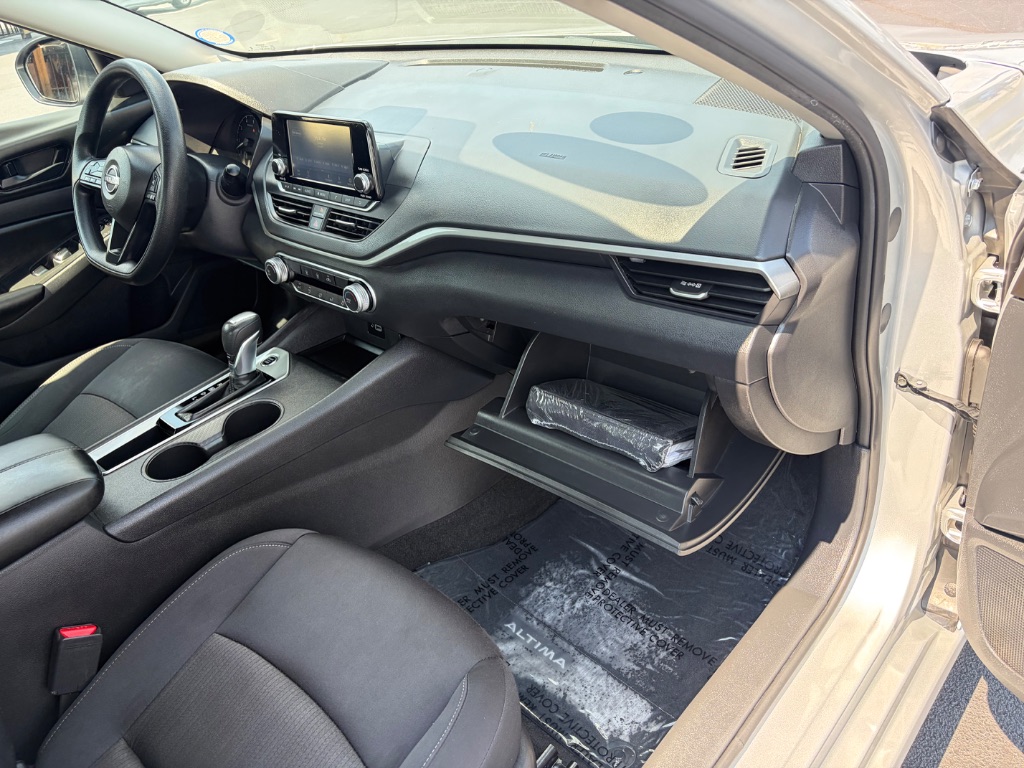 2024 Nissan Altima - $16,900