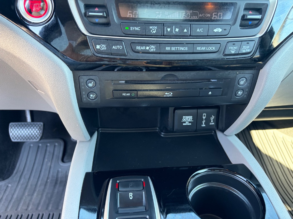 2018 Honda Pilot - $17,900