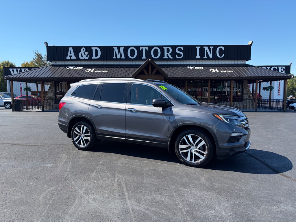 2018 Honda Pilot - $17,900