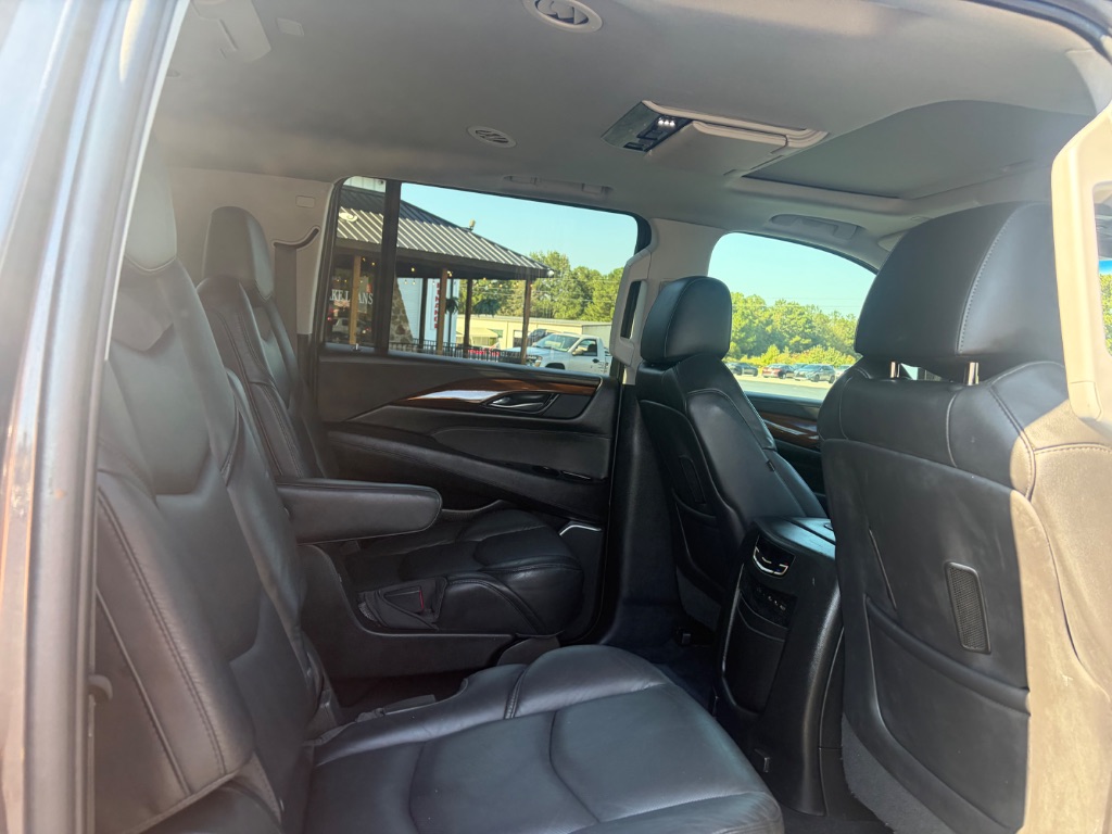 2018 Cadillac Escalade - $24,900