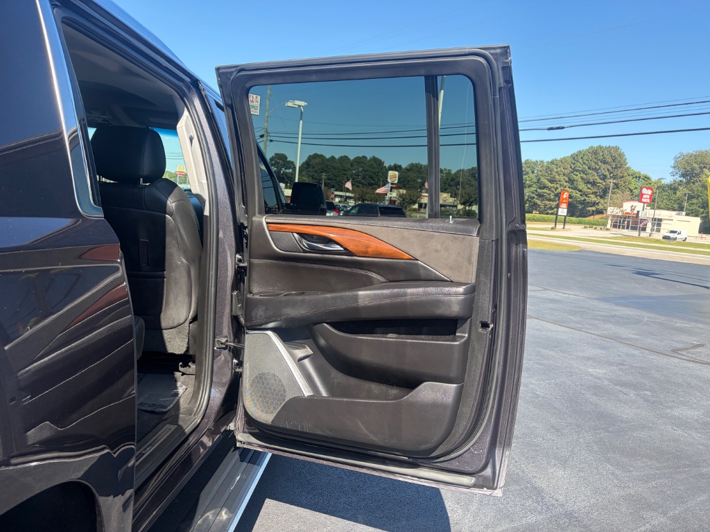 2018 Cadillac Escalade - $24,900