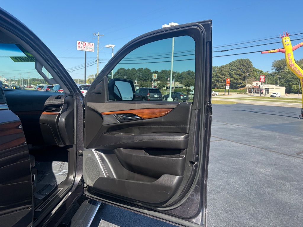 2018 Cadillac Escalade - $24,900
