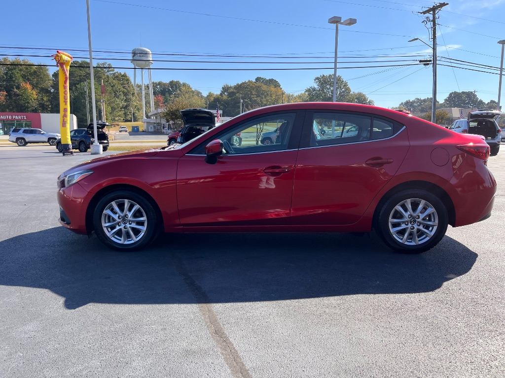 2015 MAZDA MAZDA3 - $10,900