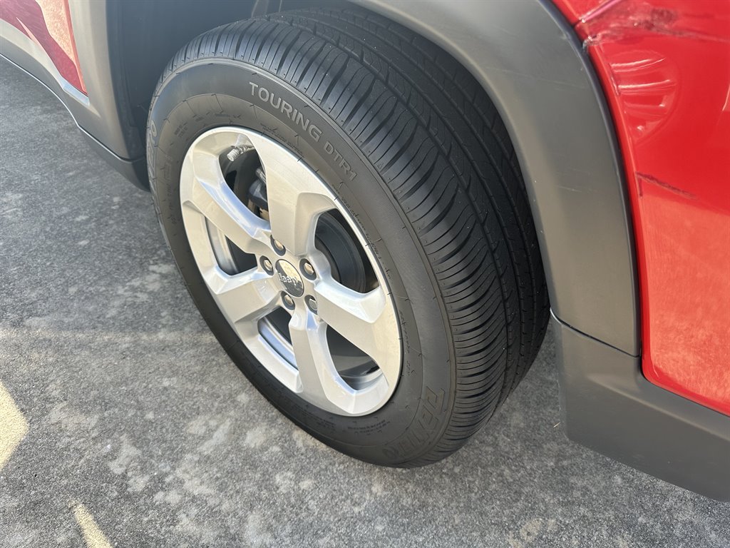 2020 Jeep Compass Latitude photo