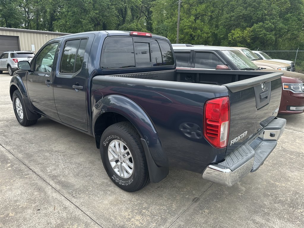 2019 Nissan Frontier SV photo
