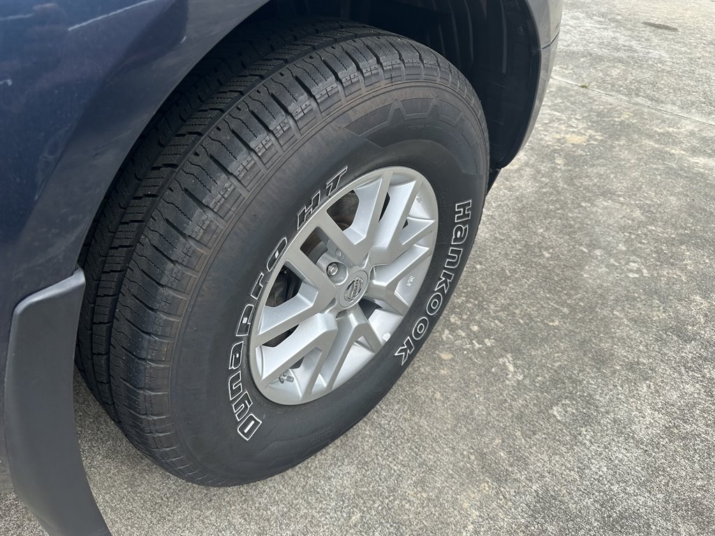 2019 Nissan Frontier SV photo
