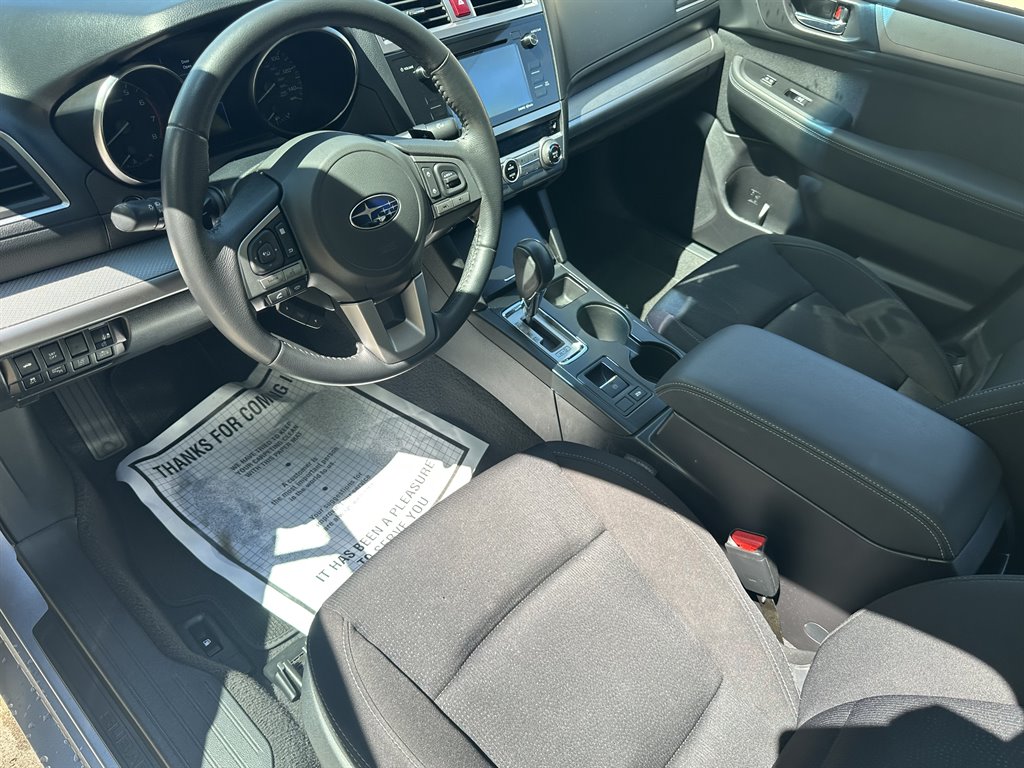2017 Subaru Legacy Premium photo