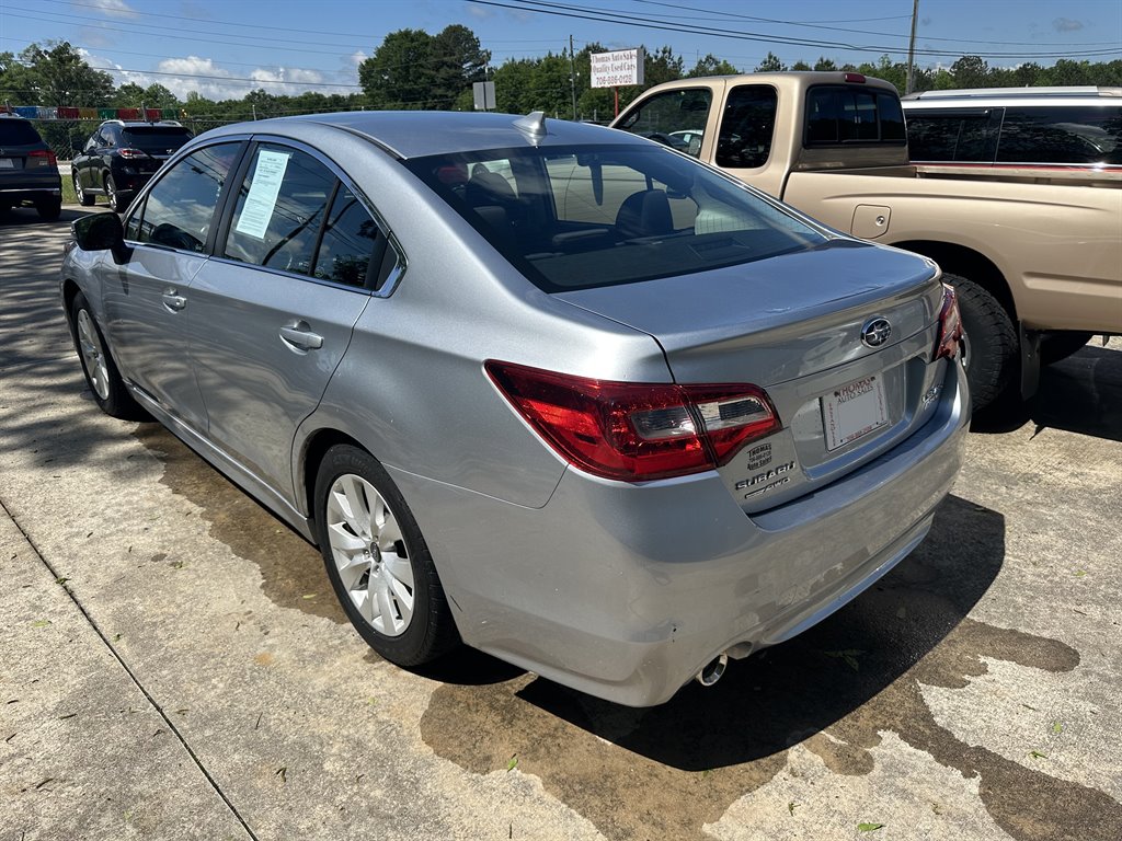2017 Subaru Legacy Premium photo