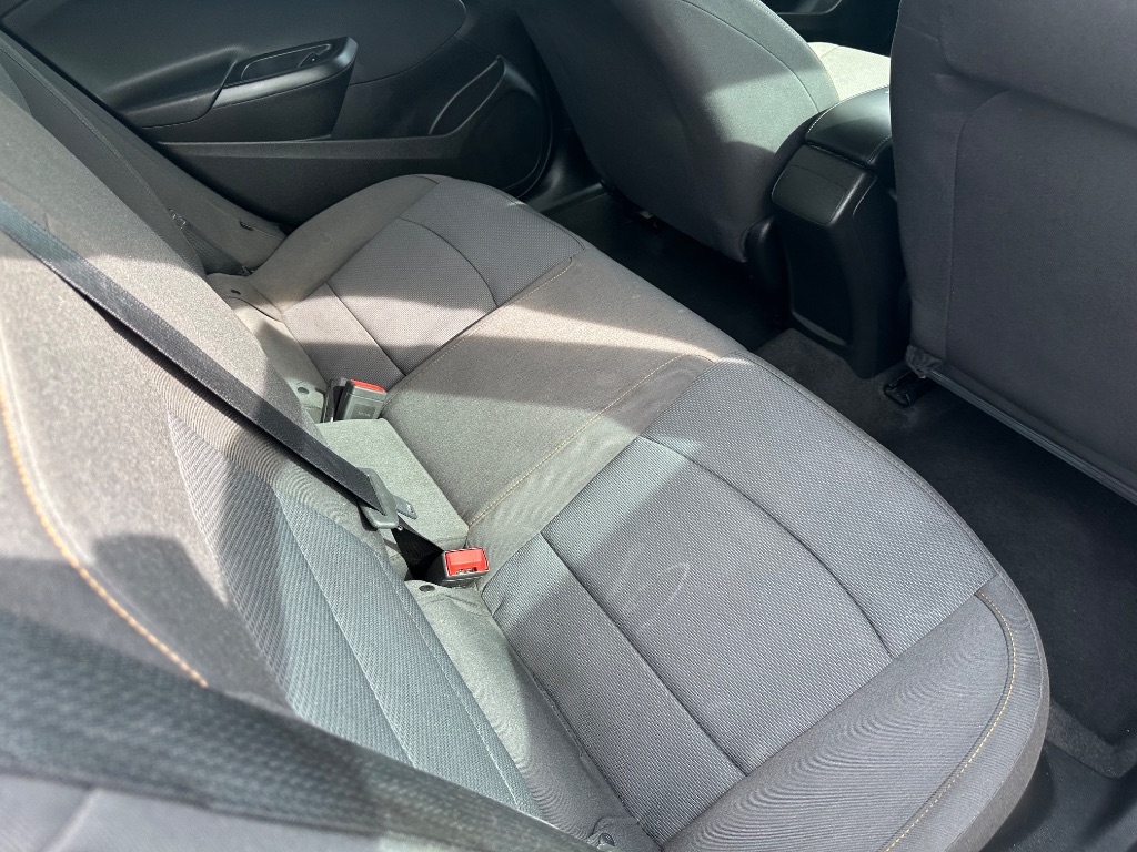 2018 Chevrolet Cruze - $7,900
