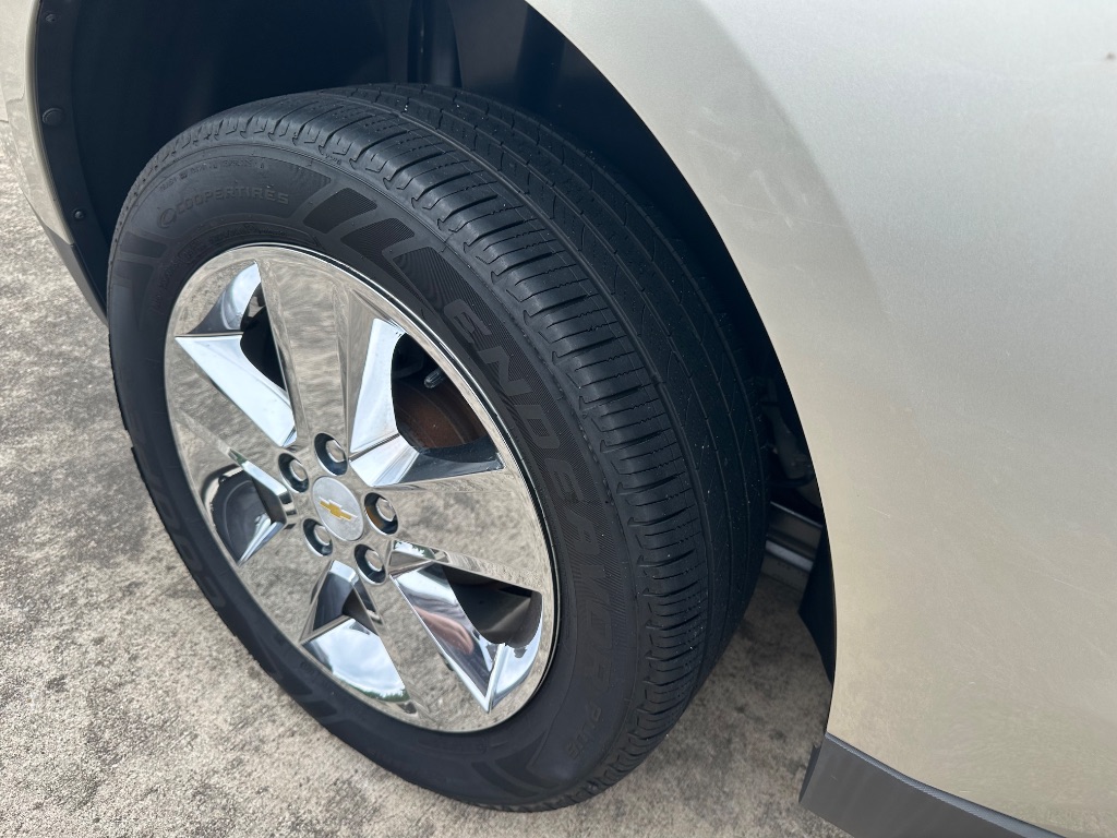 2013 Chevrolet Equinox - $10,900