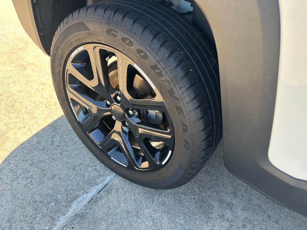 2017 Jeep Renegade - $13,900