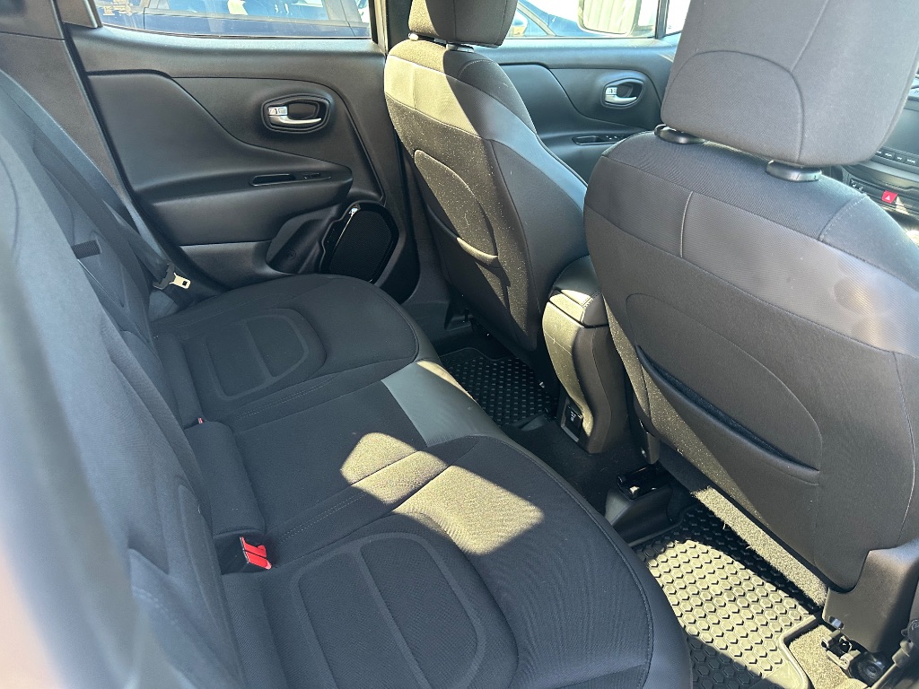 2017 Jeep Renegade - $13,900