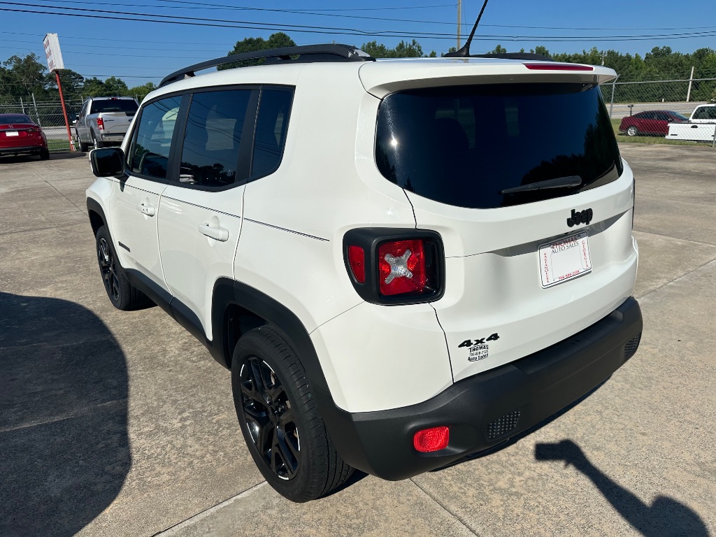 2017 Jeep Renegade - $13,900