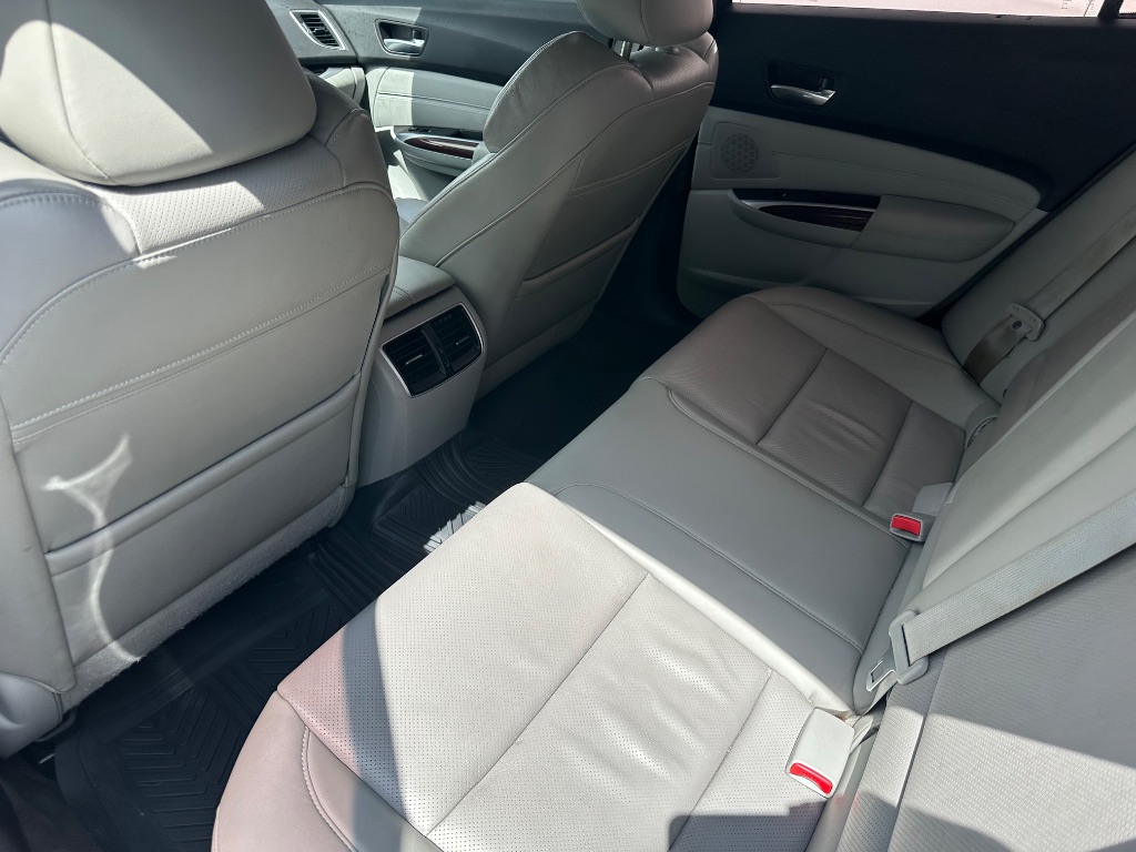 2015 Acura TL - $14,900