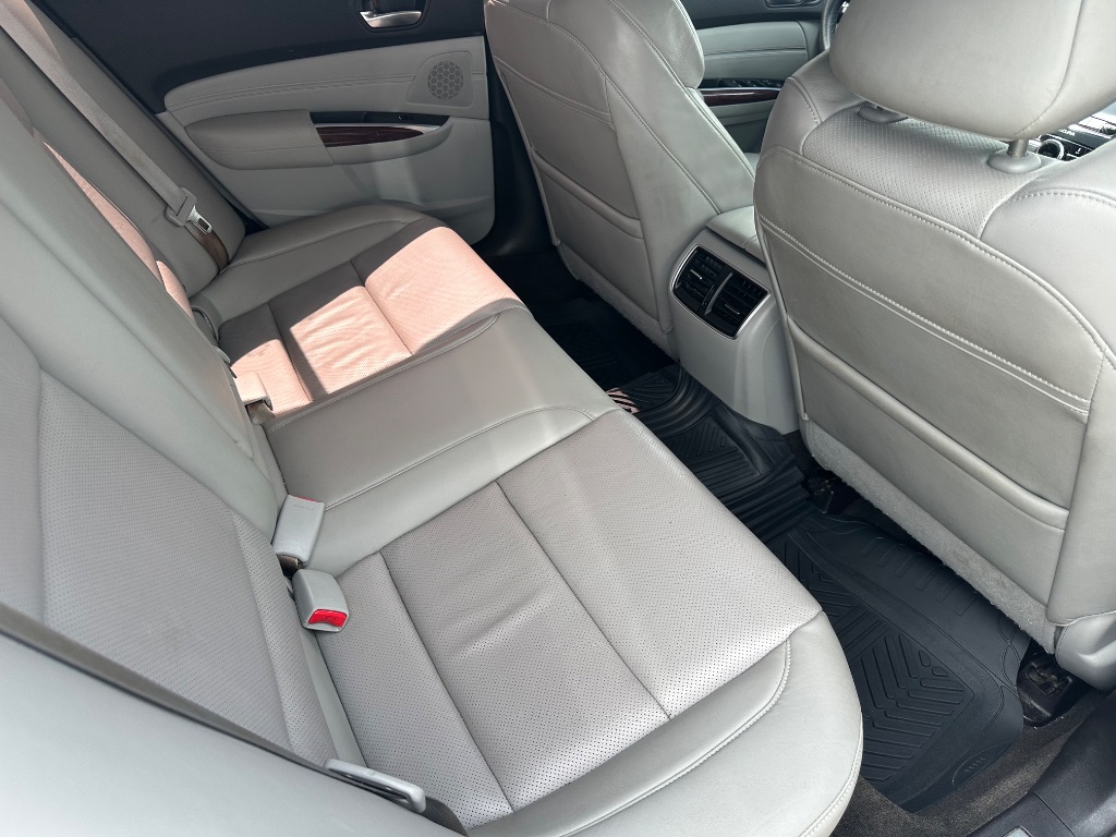 2015 Acura TL - $14,900