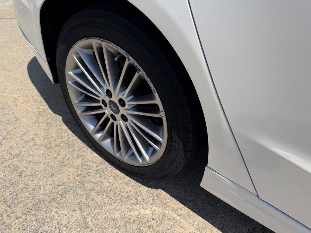 2014 Ford Fusion - $5,900