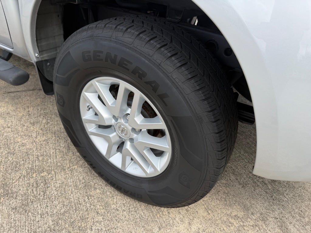 2019 Nissan Frontier - $19,500