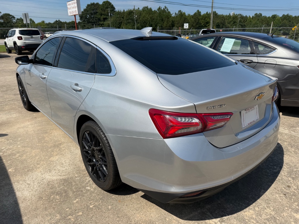 2020 Chevrolet Malibu - $12,900