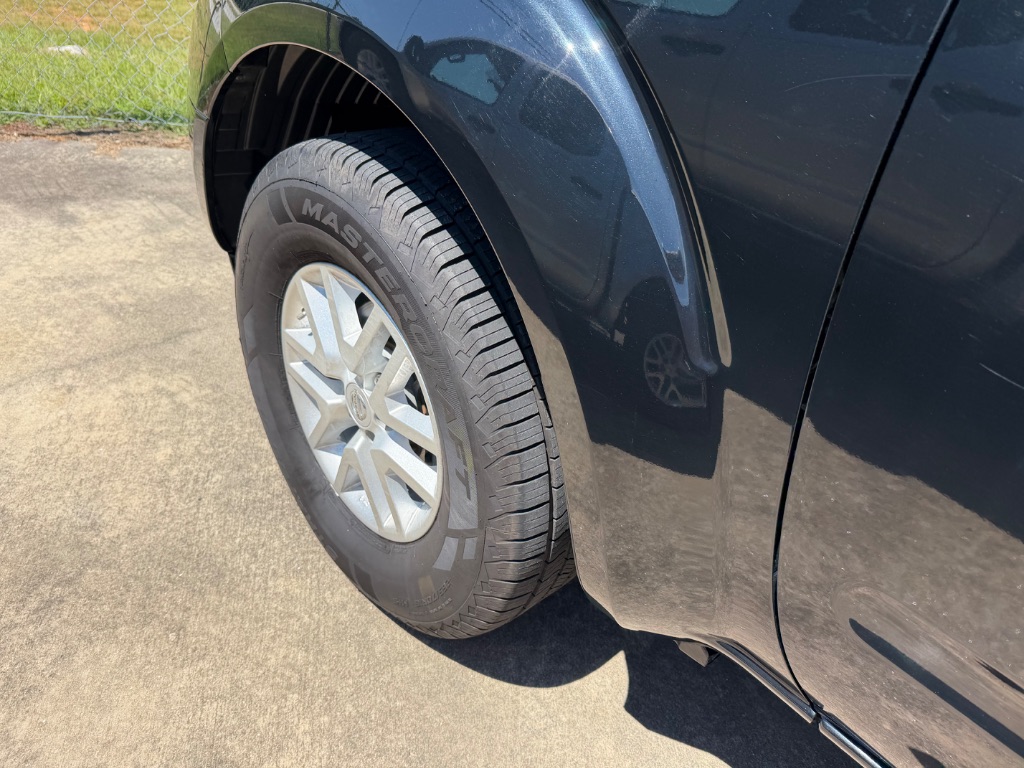 2019 Nissan Frontier - $16,900