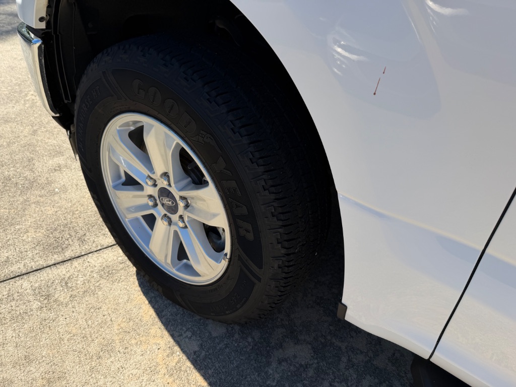 2020 Ford F-150 - $21,500