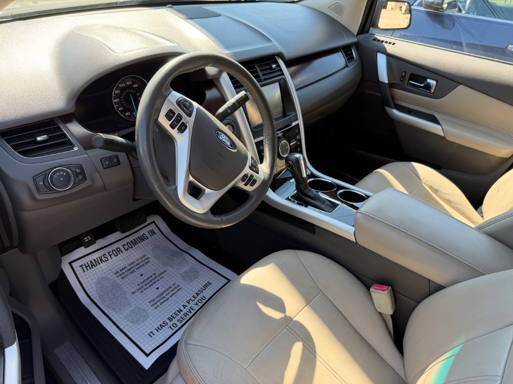 2012 Ford Edge - $8,900