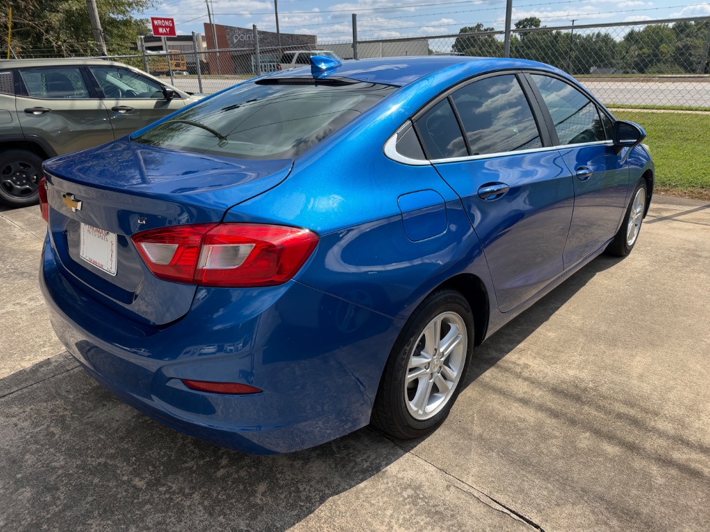 2016 Chevrolet Cruze - $7,500