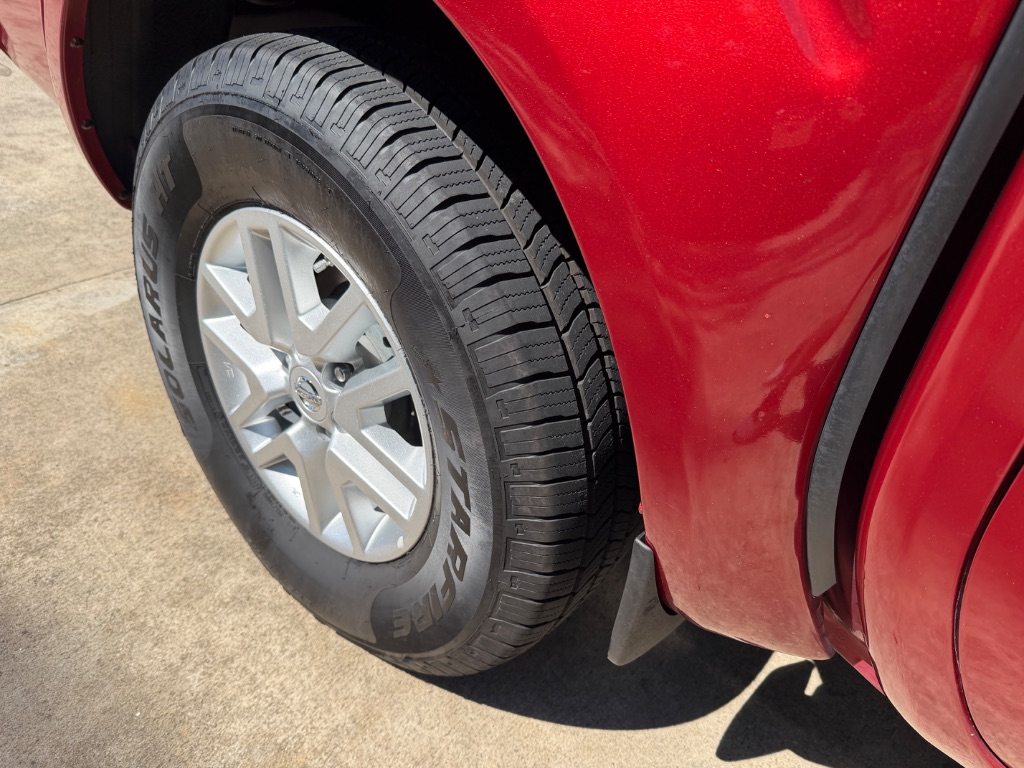 2014 Nissan Frontier - $15,500