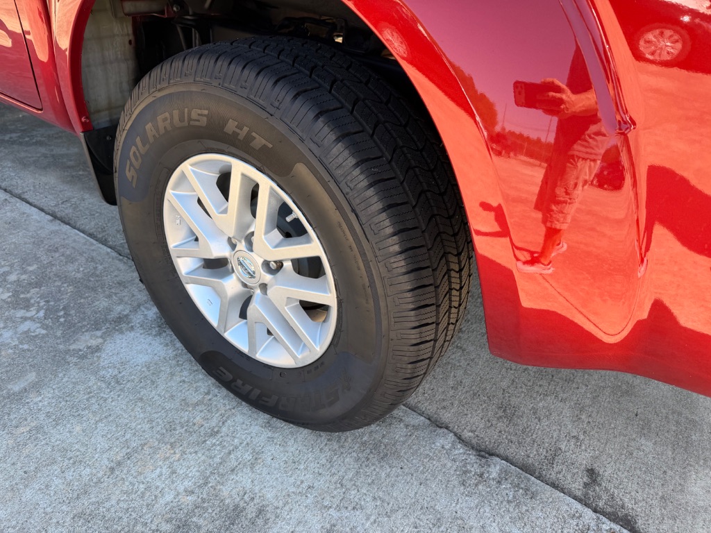 2014 Nissan Frontier - $15,500