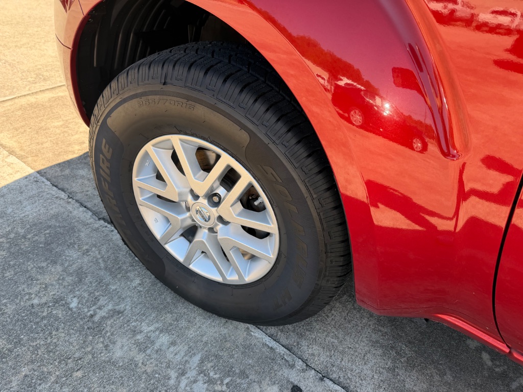 2014 Nissan Frontier - $15,500