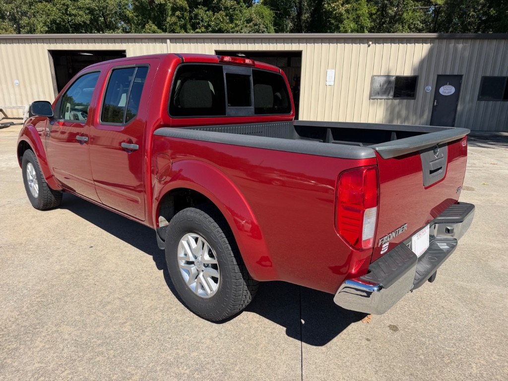 2015 Nissan Frontier - $17,900