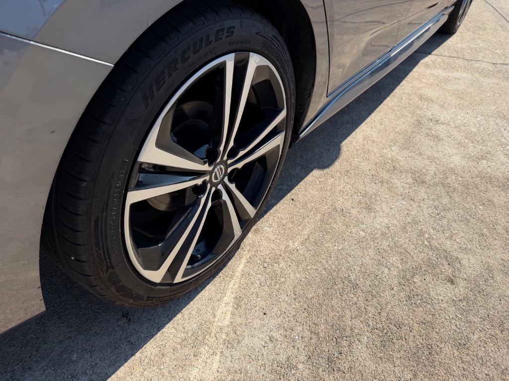 2021 Nissan Sentra - $14,900