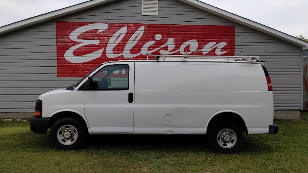 2013 Chevrolet Express - $11,995
