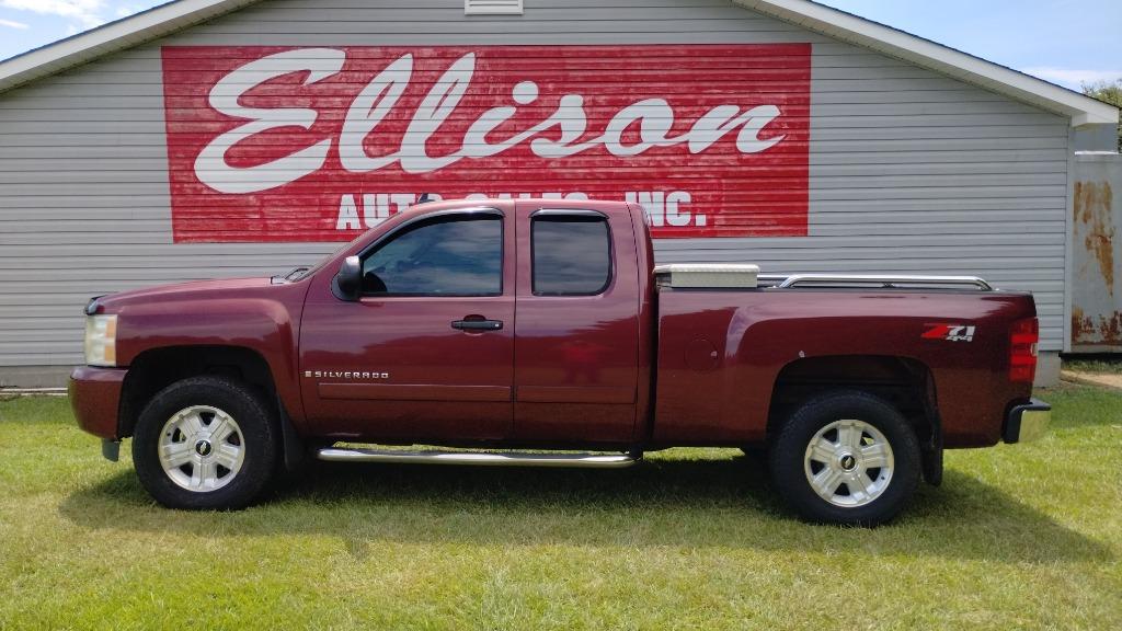 2008 Chevrolet Silverado - $10,995
