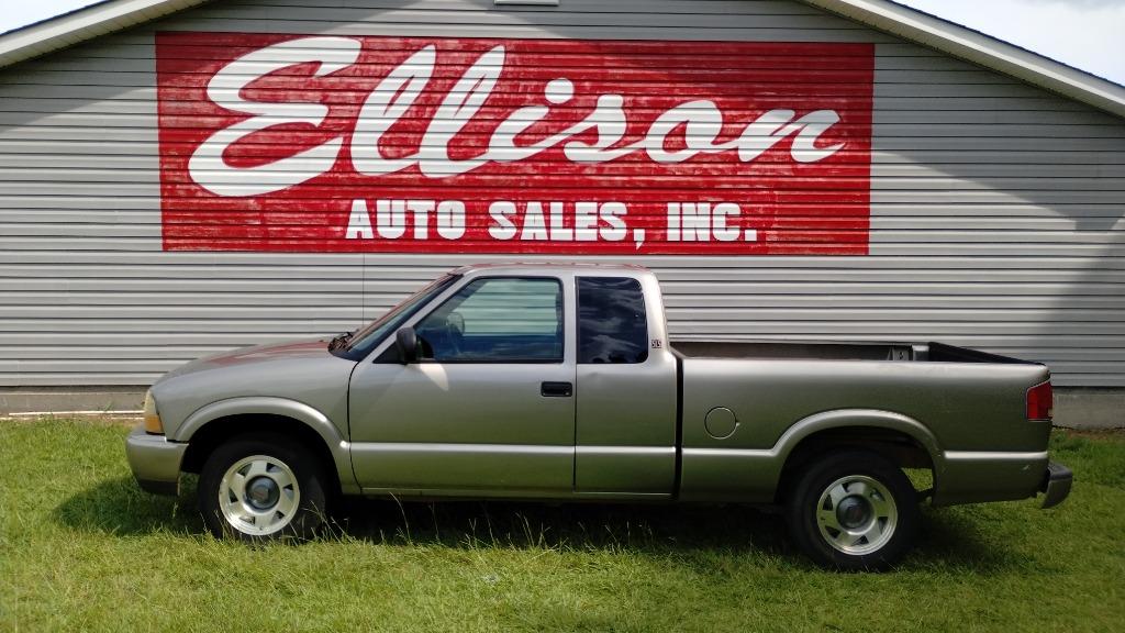 2001 GMC Sonoma - $7,995