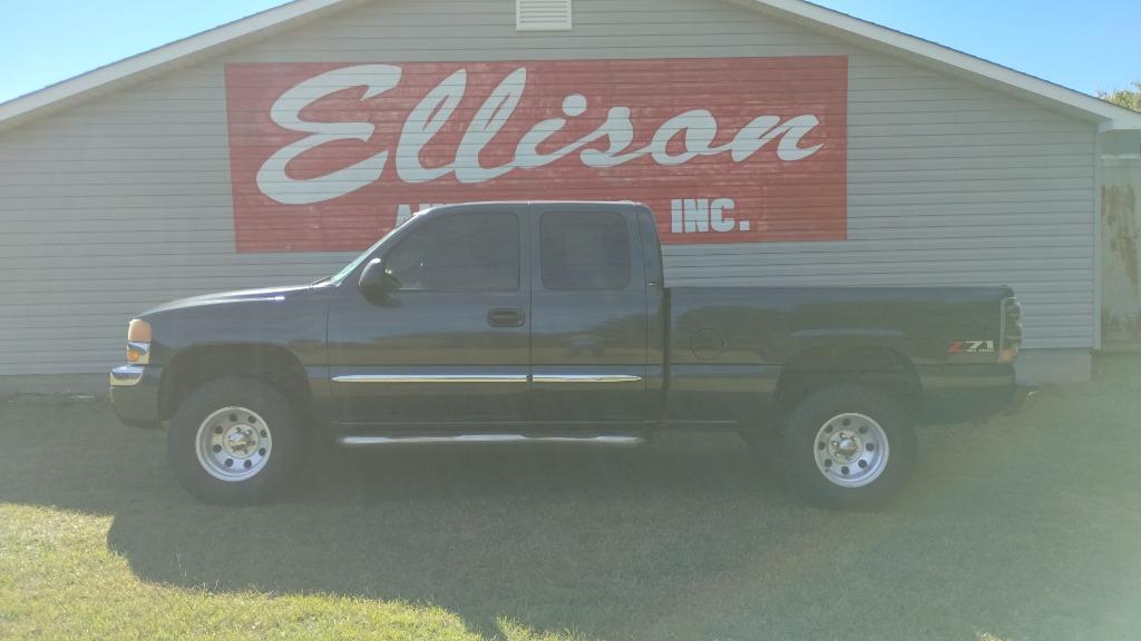 2005 GMC Sierra - $7,995
