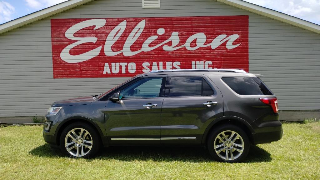 2017 Ford Explorer - $17,404