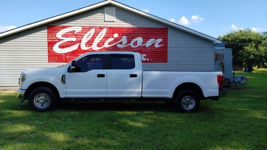 2018 Ford F-250 - $17,995