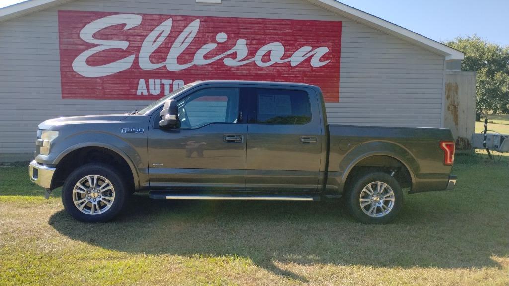 2016 Ford F-150 - $21,995
